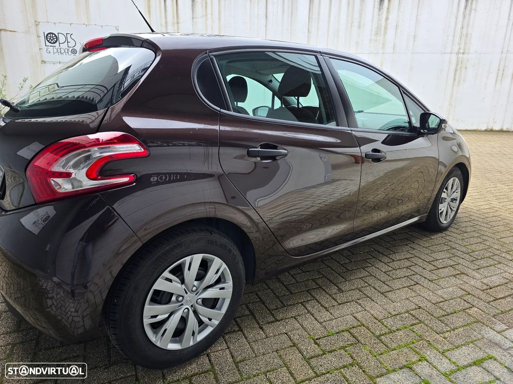Peugeot 208 1.4 HDi Active - 32