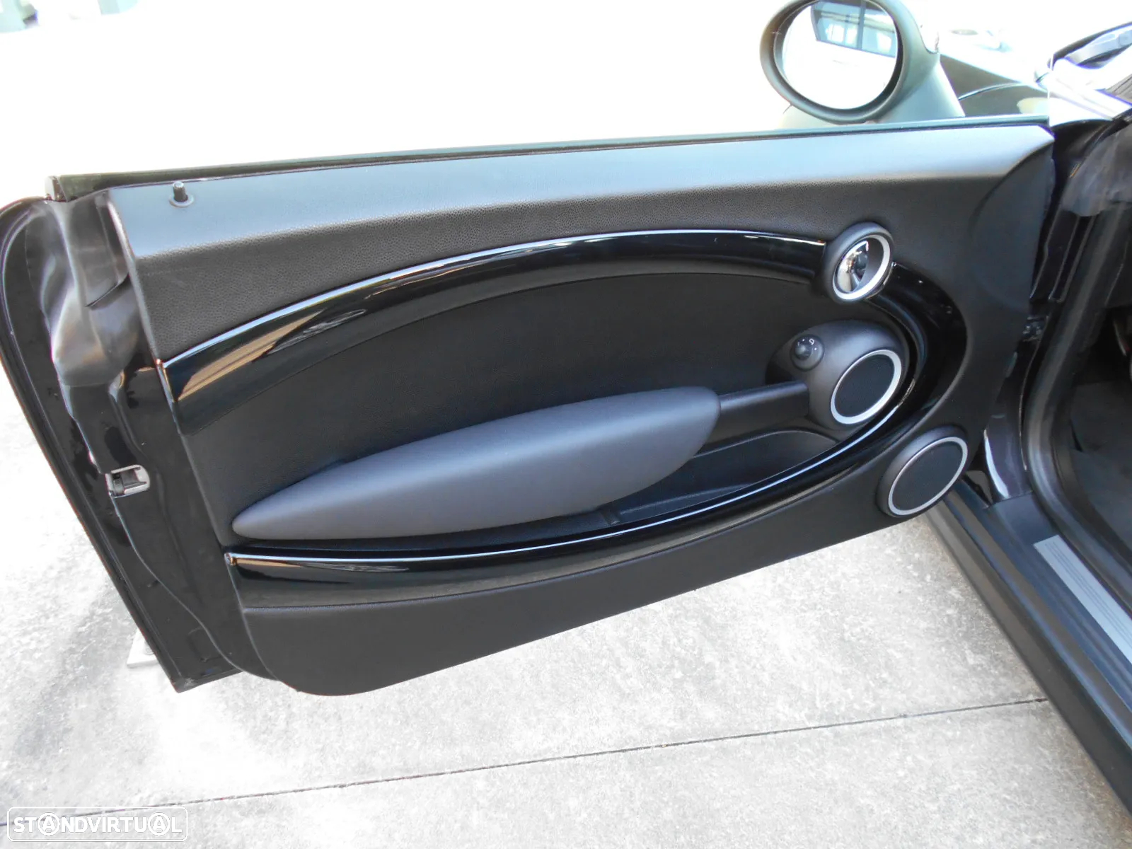 MINI Cabrio Cooper D - 37