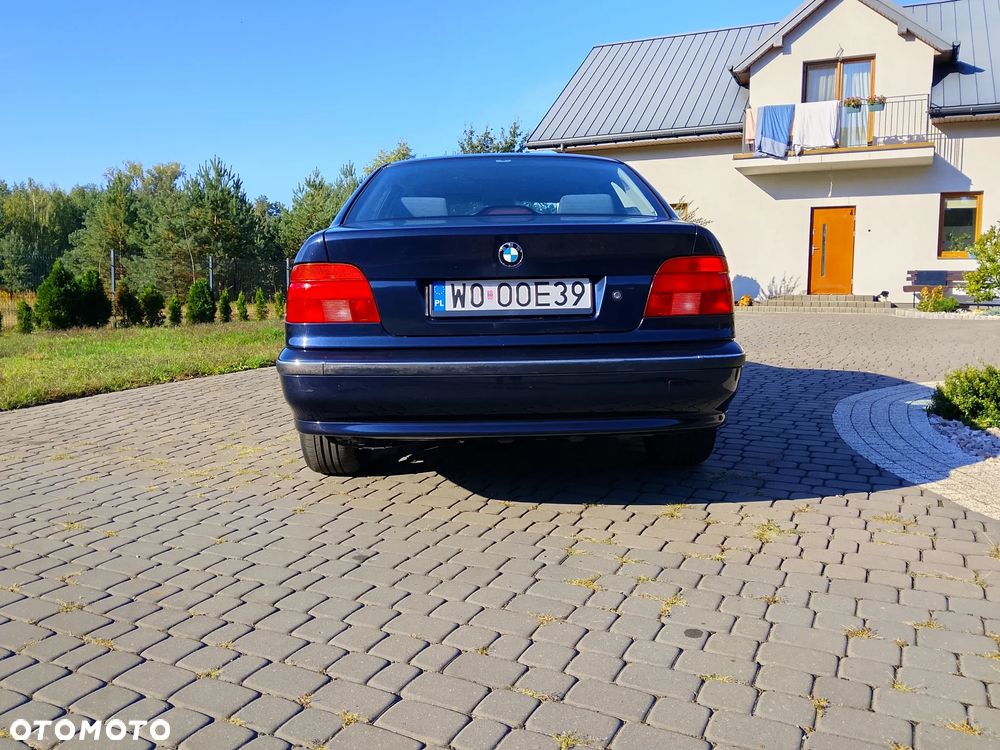 BMW Seria 5 - 16