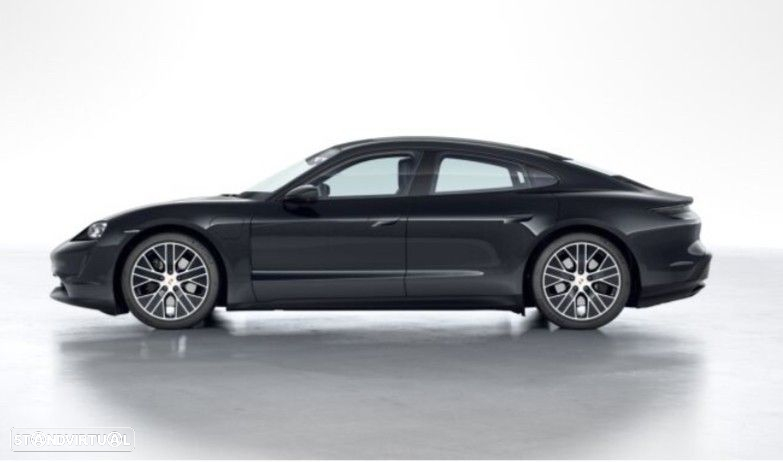 Porsche Taycan - 8