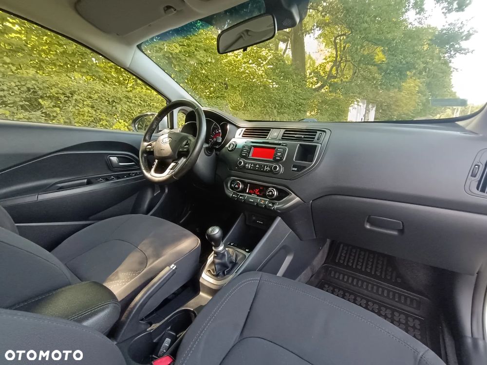 Kia Rio 1.2 XL - 14