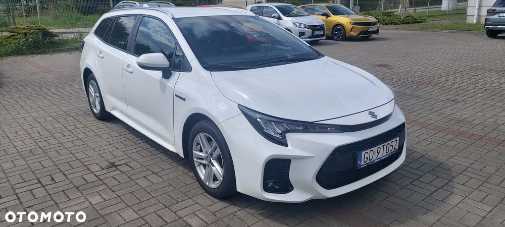 Suzuki Swace 1.8 Hybrid Premium Plus CVT - 2