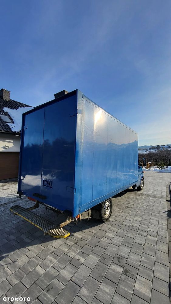 Mercedes-Benz Sprinter - 6