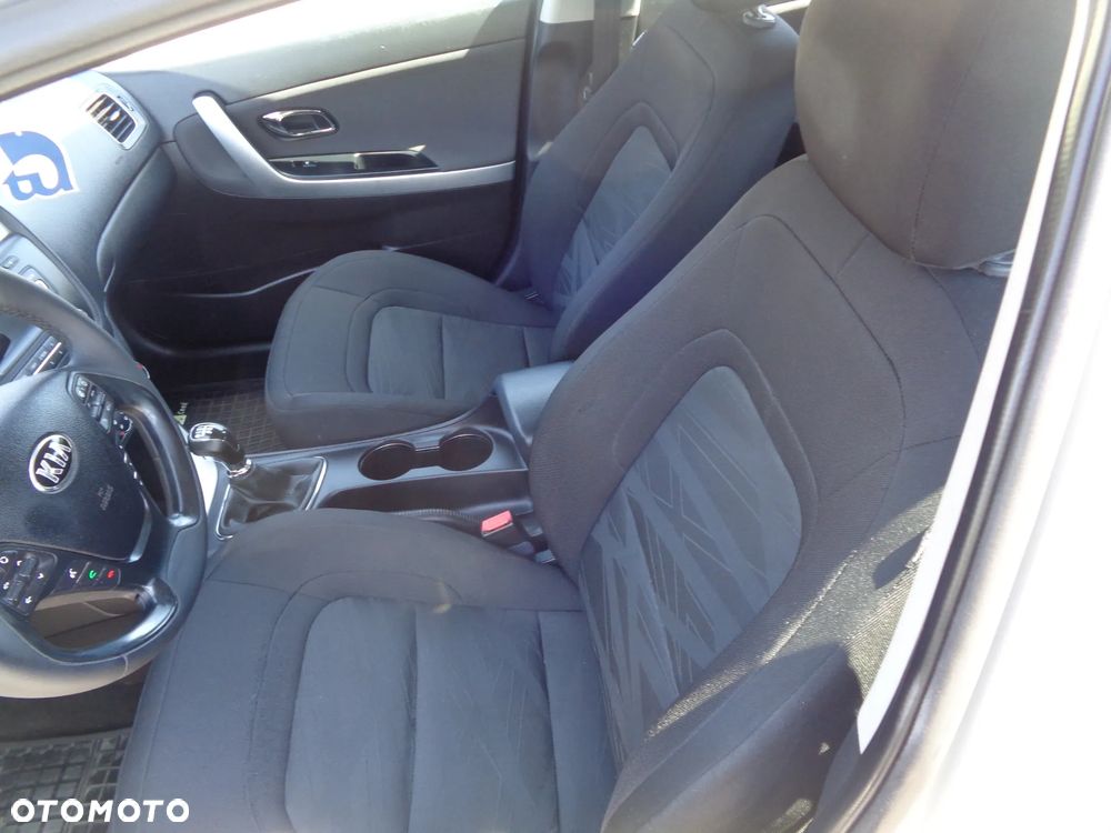 Kia Ceed 1.4 XL - 11
