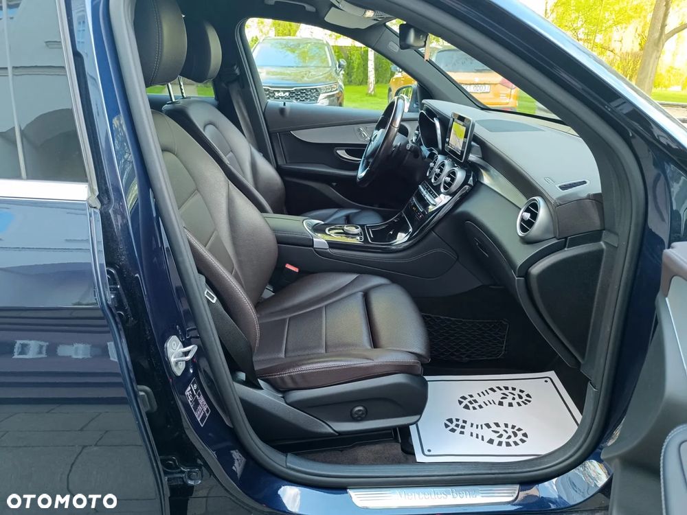 Mercedes-Benz GLC 350 e 4Matic 7G-TRONIC - 33