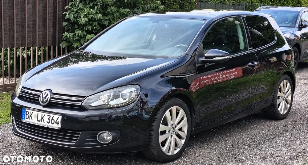 Volkswagen Golf - 2