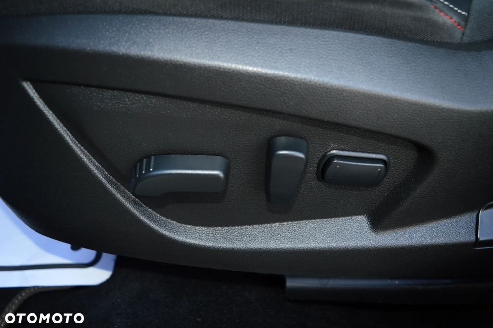 Renault Arkana E-TECH 145 R.S.LINE - 35