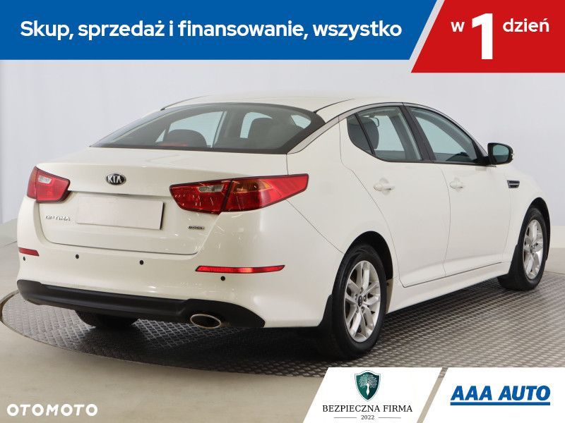 Kia Optima - 7