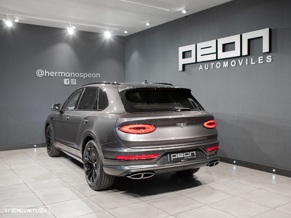 Bentley Bentayga V8 S - 17