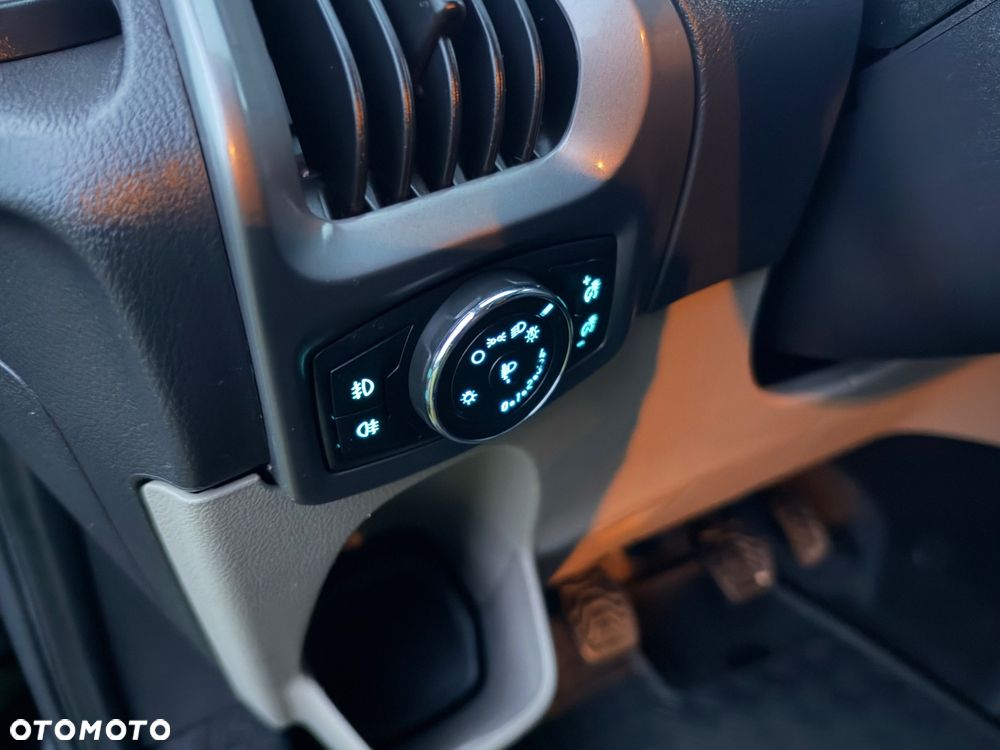 Ford Tourneo Custom 2.0 TDCi L1 Trend - 17