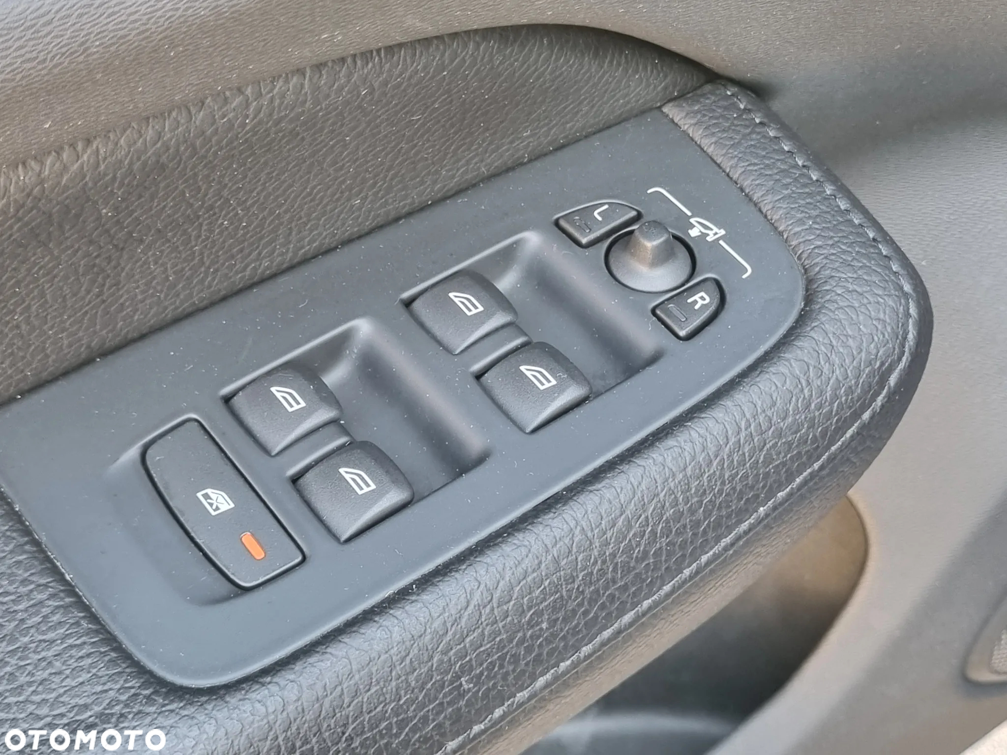 Volvo V60 D4 Inscription - 31
