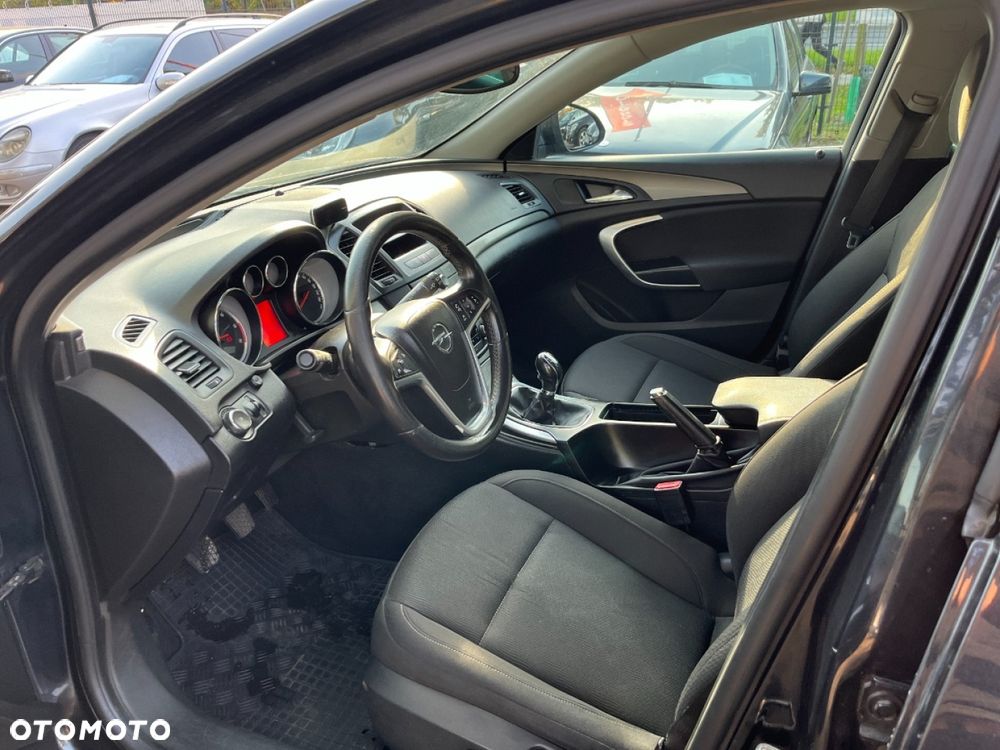Opel Insignia - 4