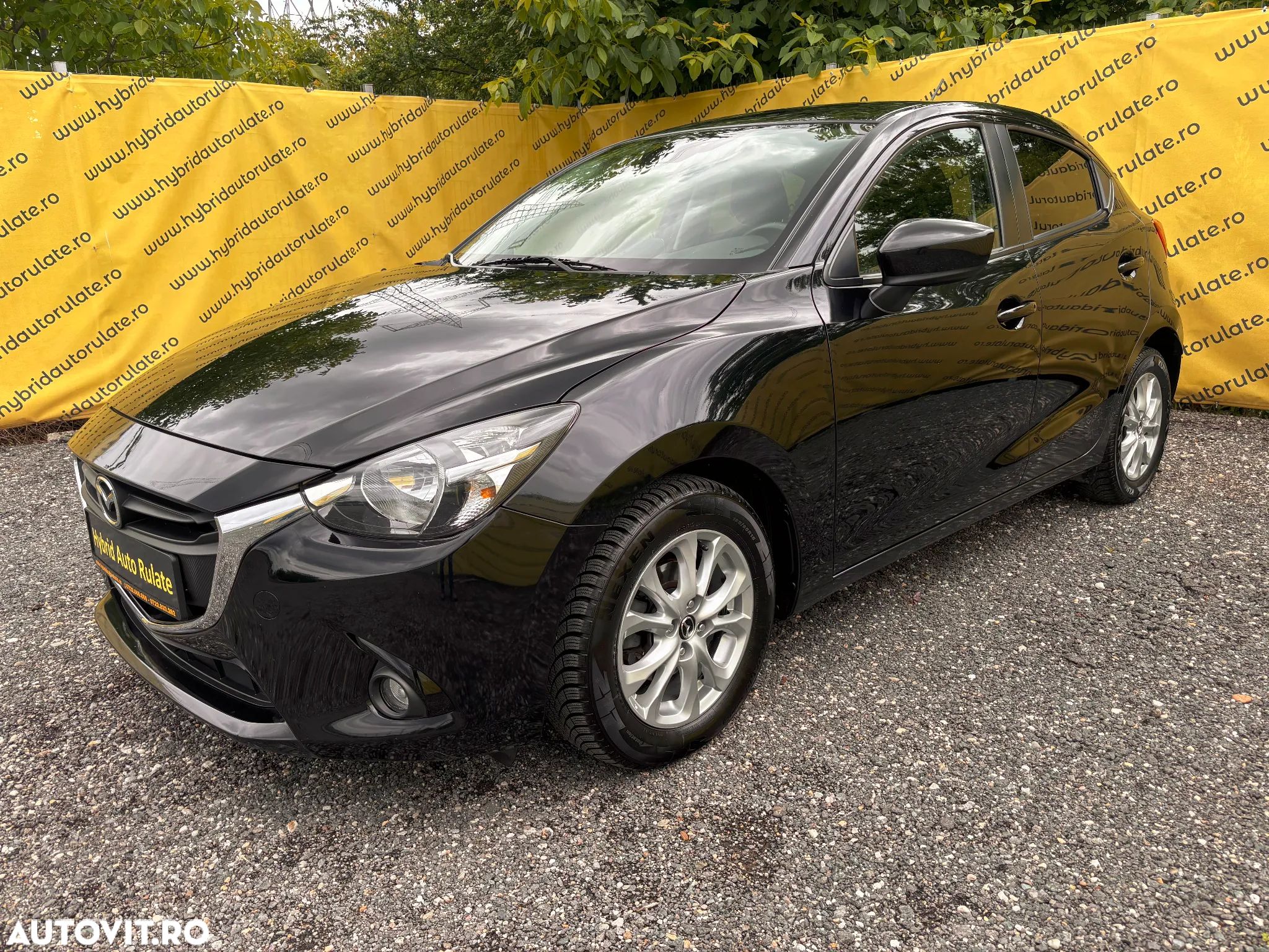 Mazda 2 CD105 Attraction - 1