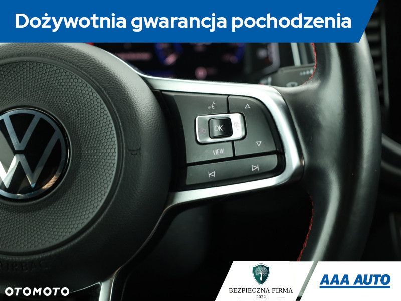 Volkswagen T-Roc - 20