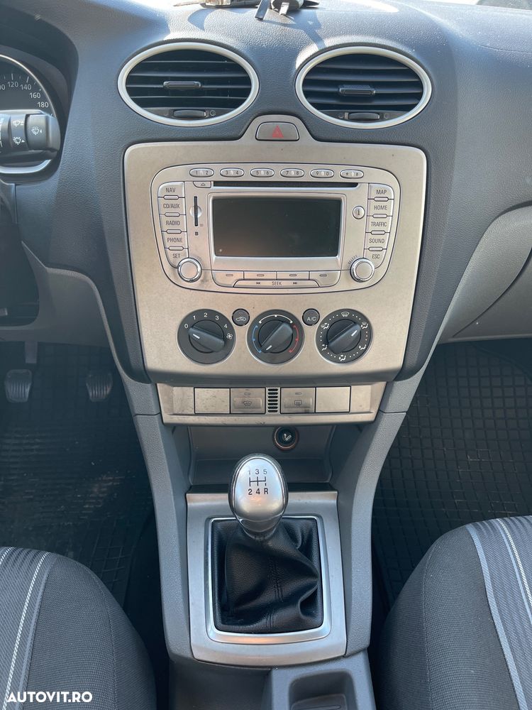 Ford Focus 1.6 TDCI DPF Concept - 18