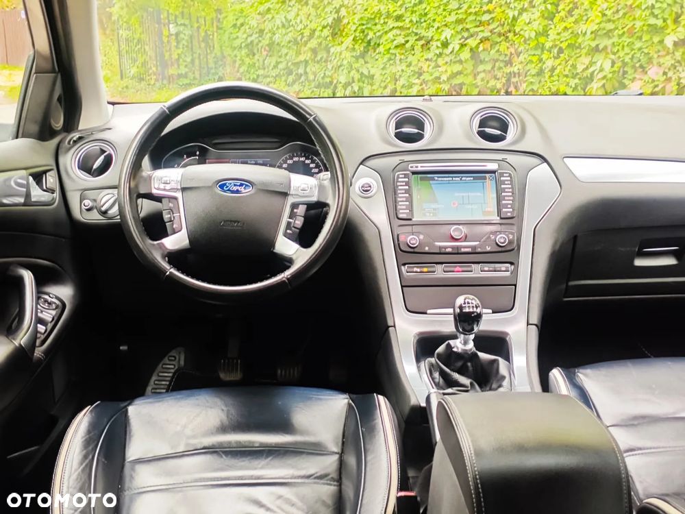 Ford Mondeo 2.0 TDCi Platinium X Plus (Titanium) - 26