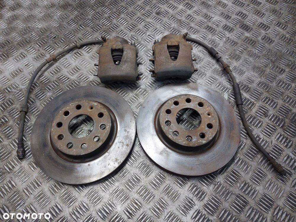 TARCZE HAMULCOWE PRZÓD + KLOCKI + ZACISKI VOLKSWAGEN GOLF V 1.9 TDI - 1