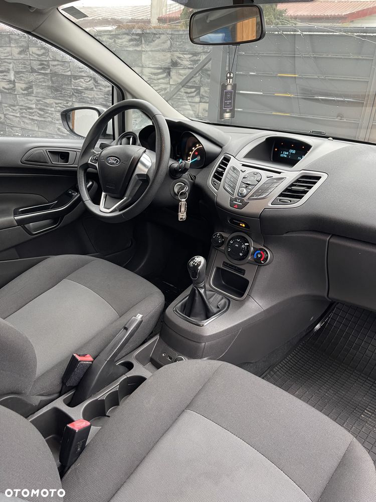 Ford Fiesta - 7