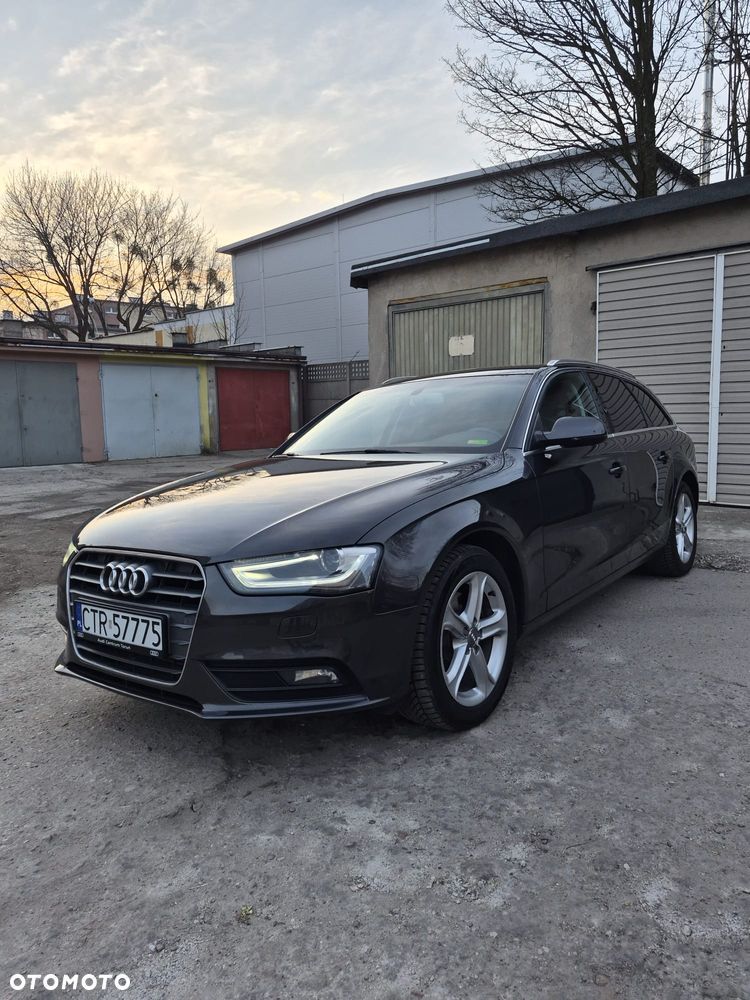 Audi A4 Avant 2.0 TDI DPF multitronic Ambiente - 2