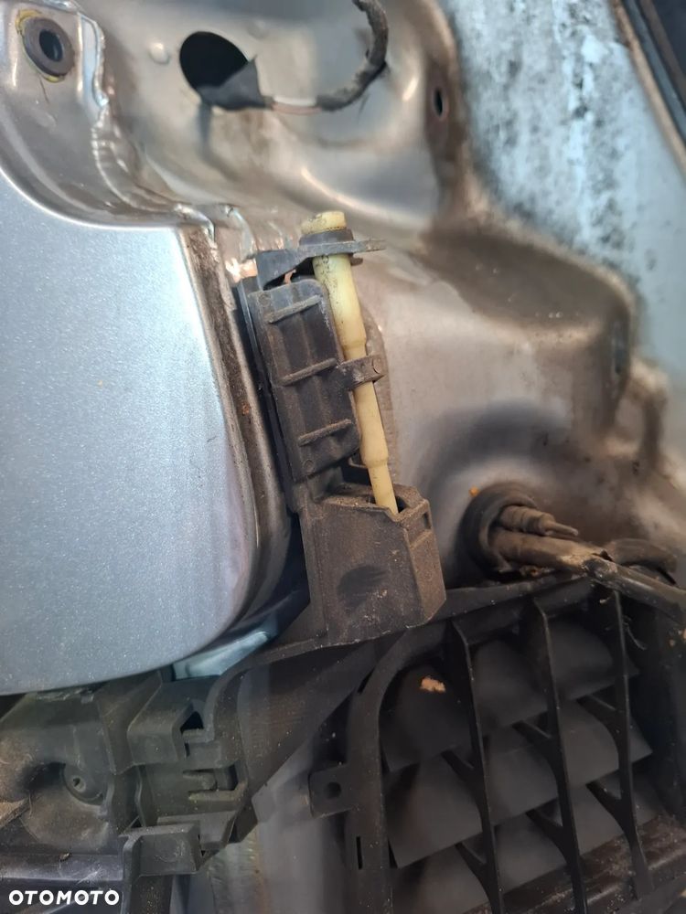 SLIZG MOCOWANIE KRATKA ZDERZAKA TYL SEDAN LEWY AUDI A4 B8 SLASK WYSYLKA - 2