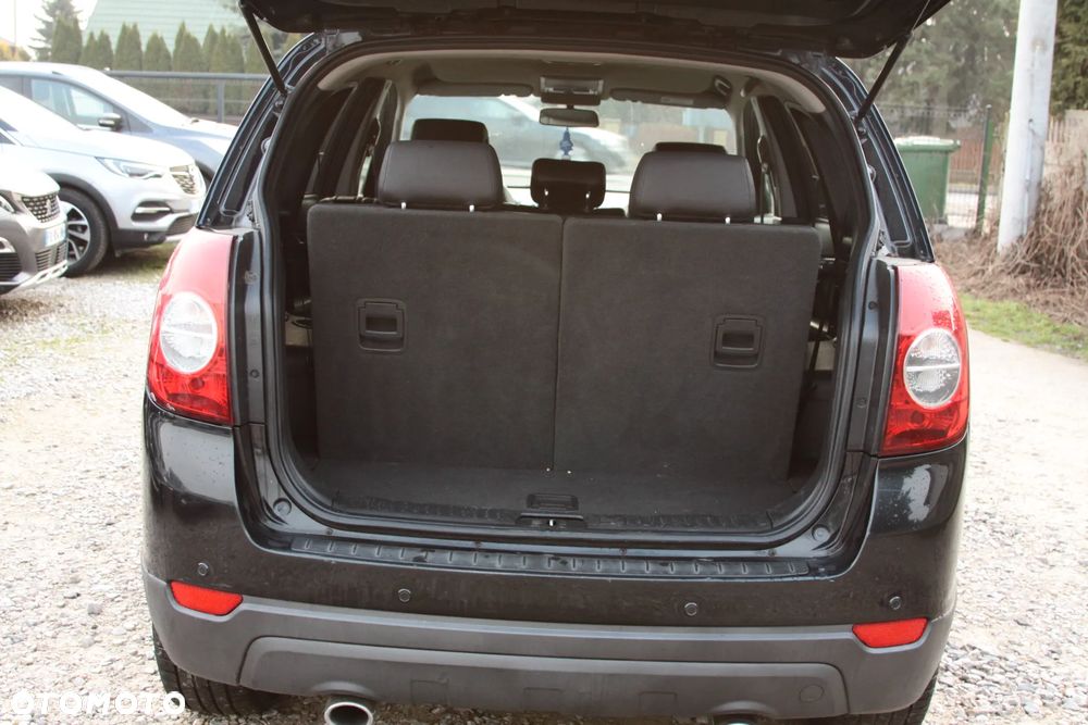 Chevrolet Captiva 2.0 2WD 7 Sitzer LS Family Edition - 19