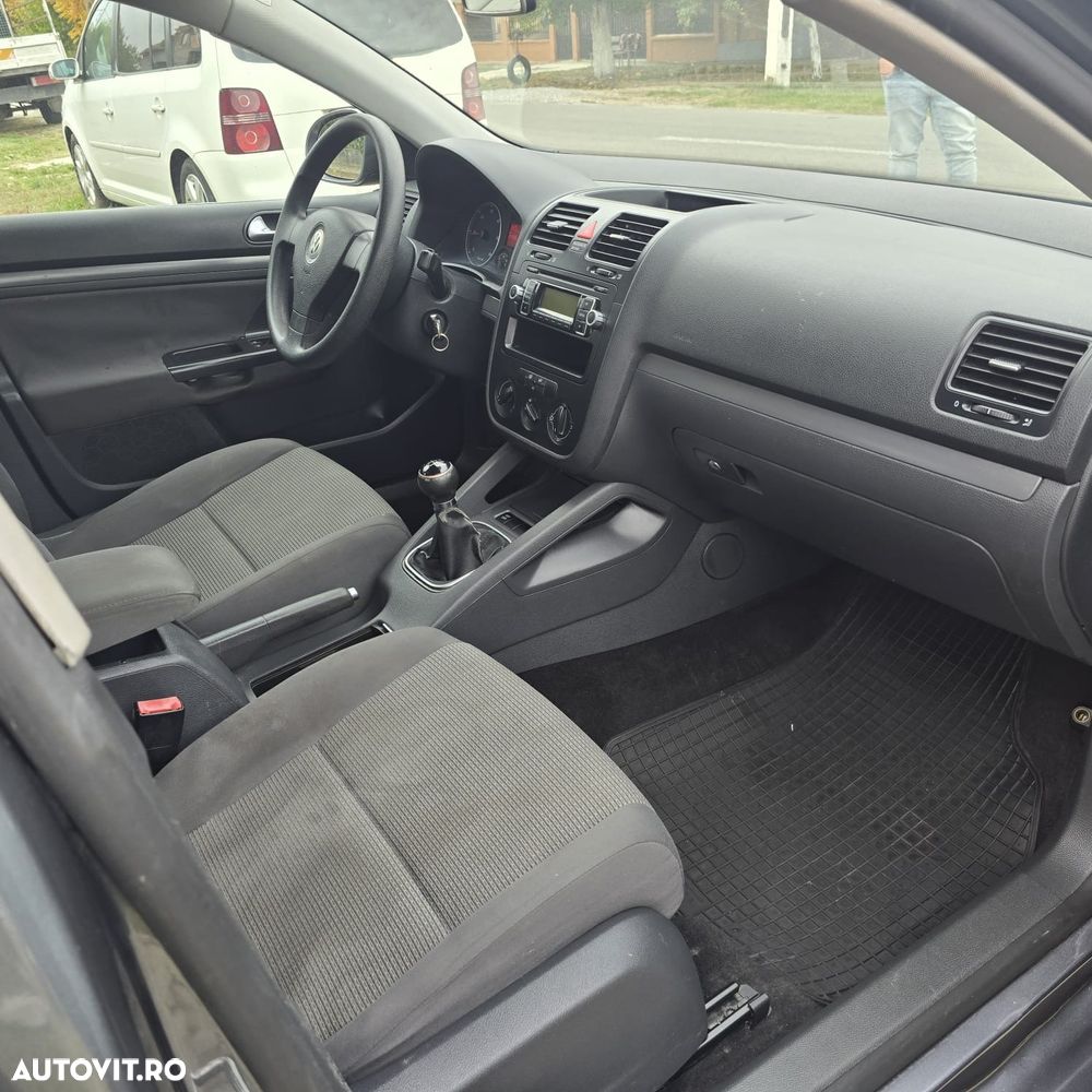 Volkswagen Jetta 1.9 TDI DPF Comfortline - 14