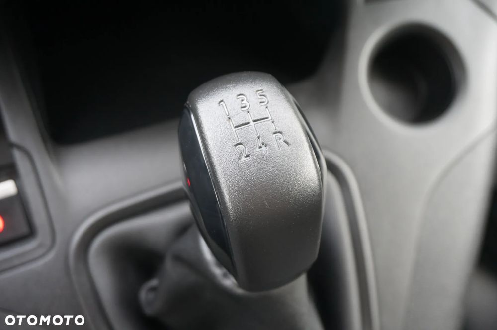 Peugeot PARTNER VAN 3 osobowy VAT-1 MOCNY SILNIK 1.6HDI 100KM EURO-6 - 37