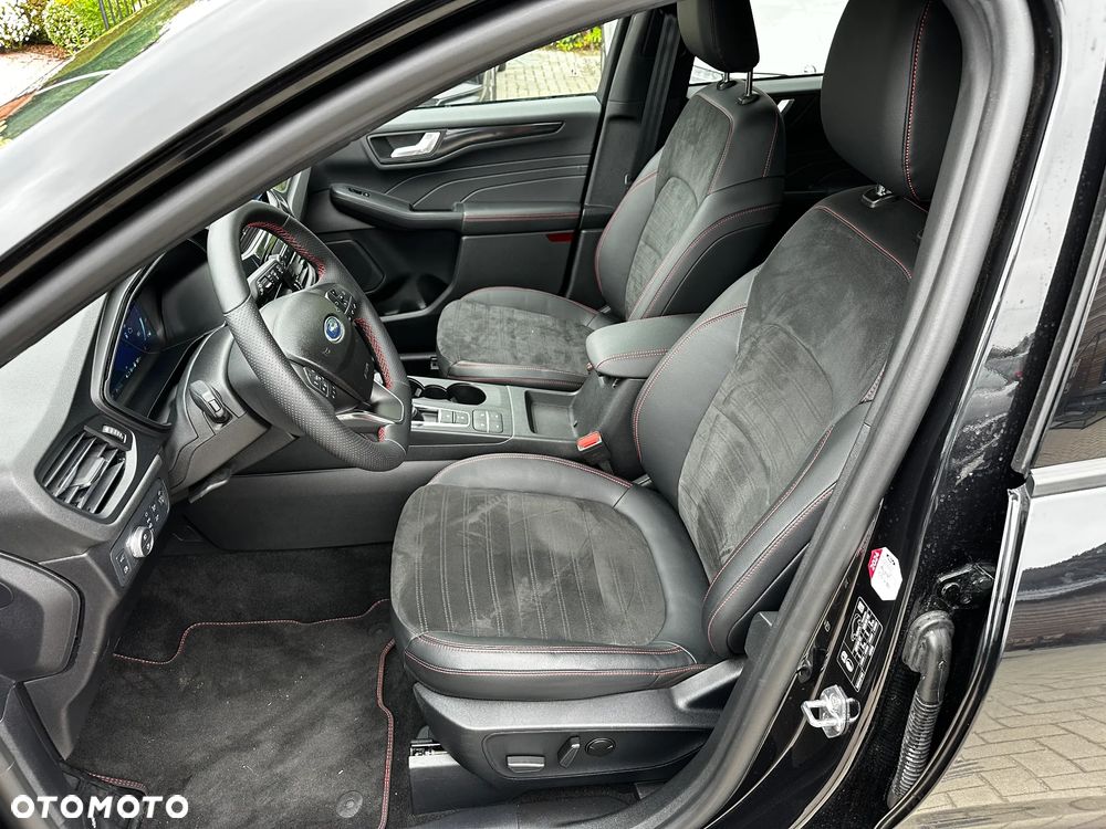 Ford Kuga - 18