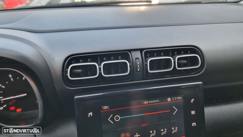 Citroën C3 Aircross 1.2 PureTech Shine - 8