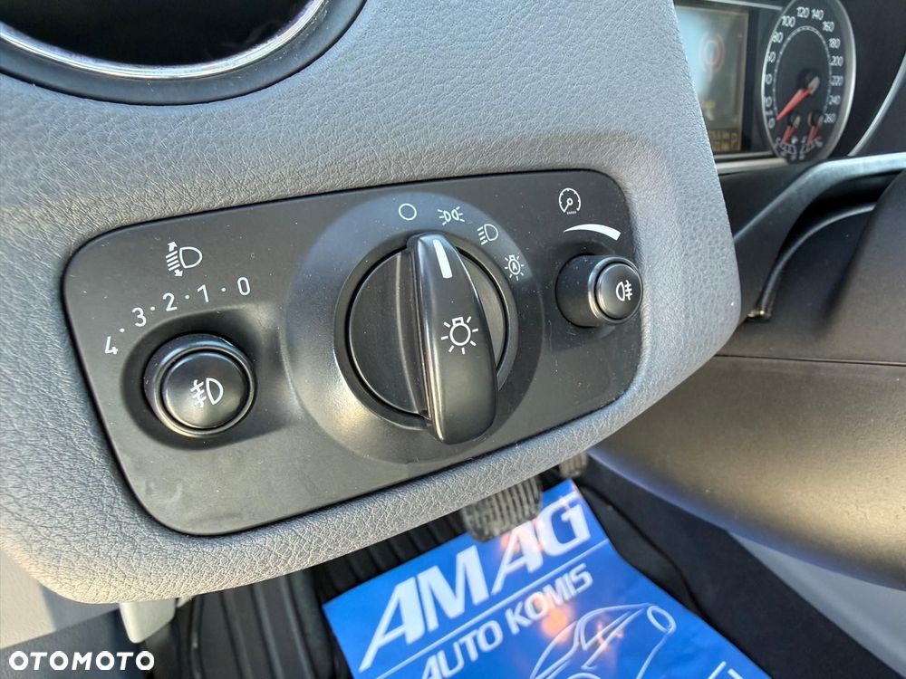 Ford Mondeo 2.0 TDCi Ambiente - 17