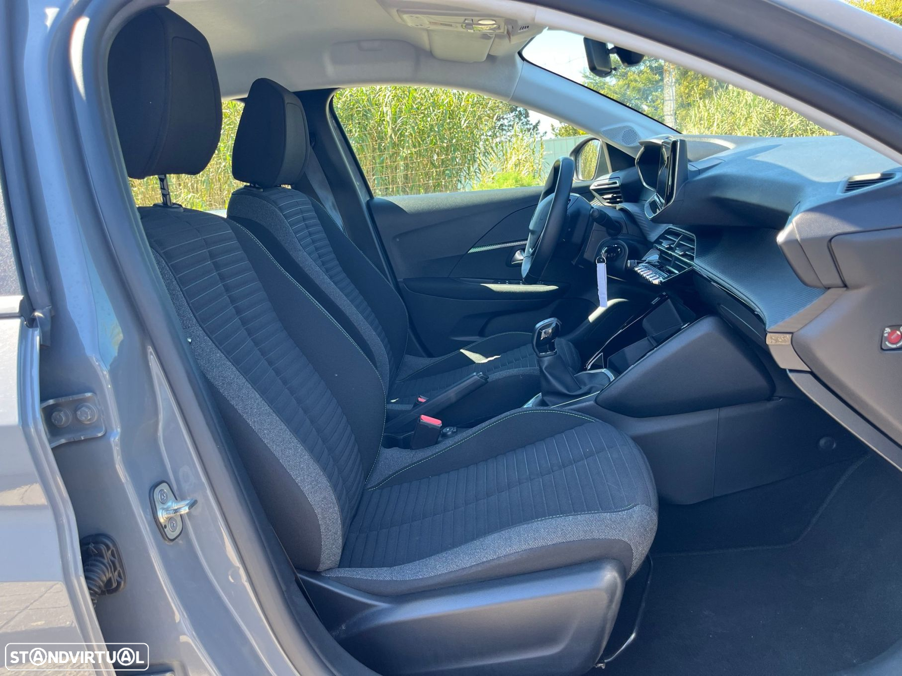 Peugeot 208 1.2 PureTech Like - 35