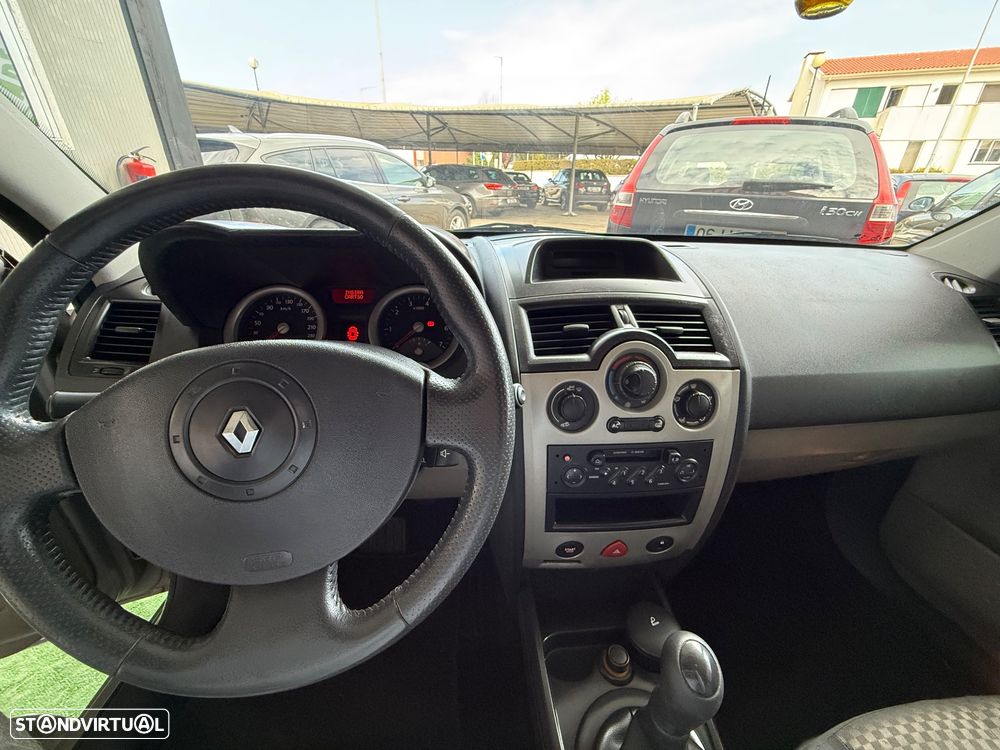 Renault Mégane 1.4 Luxe Dynamique - 9