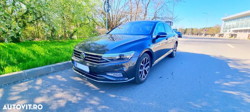 Volkswagen Passat 2.0 TDI DSG Highline - 1