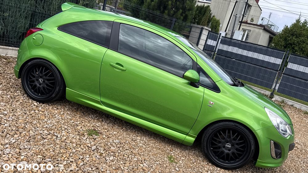 Opel Corsa - 16