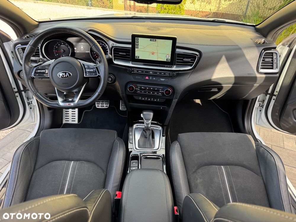 Kia ProCeed - 34