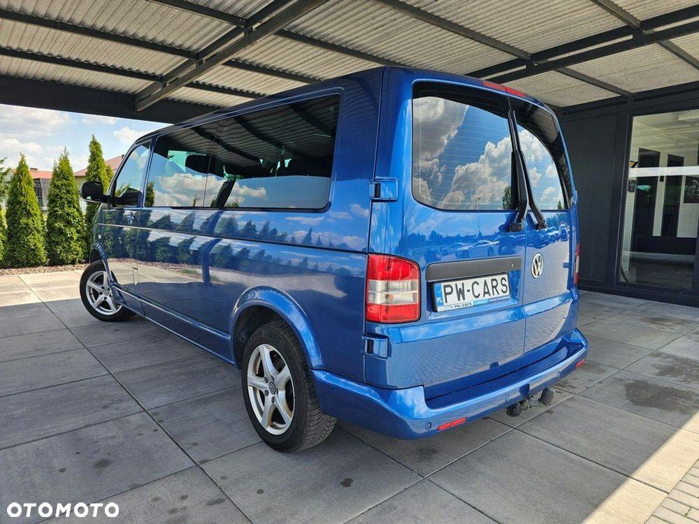 Volkswagen Caravelle - 4