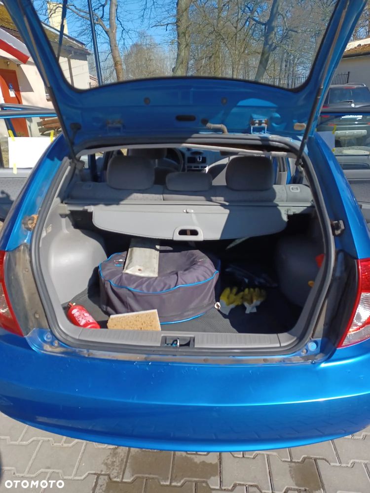 Kia Rio 1.5 GLX - 7