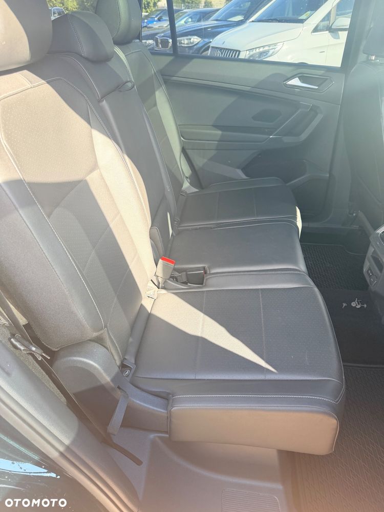 Volkswagen Tiguan Allspace - 11