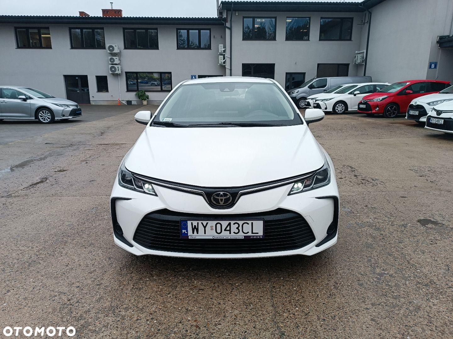 Toyota Corolla - 4