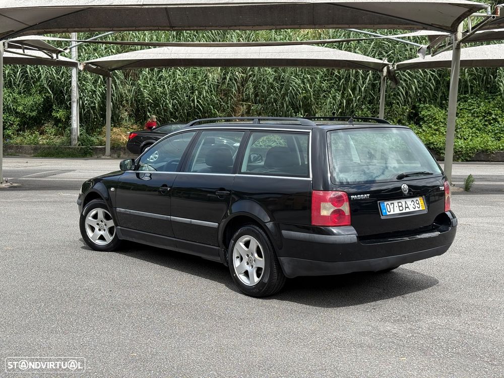 VW Passat Variant 1.9 TDi Comfortline - 5