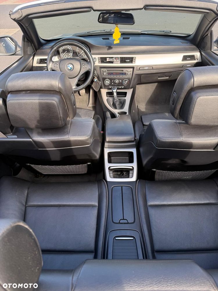 BMW Seria 3 320d - 14