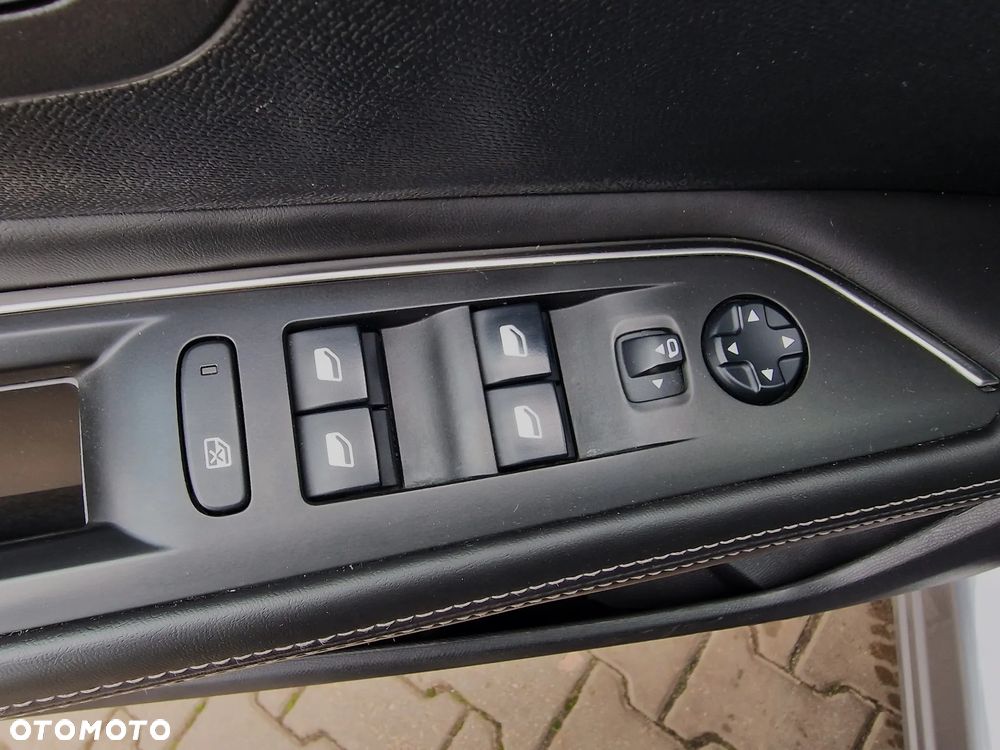 Peugeot 3008 1.5 BlueHDi Allure S&S - 35