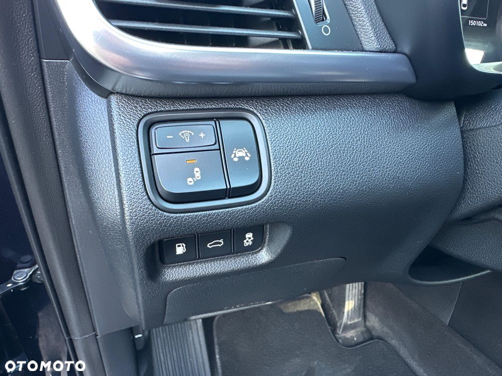 Kia Optima Plug-in Hybrid - 38