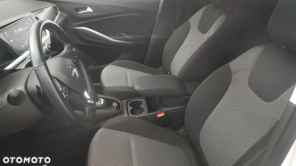 Opel Grandland - 17
