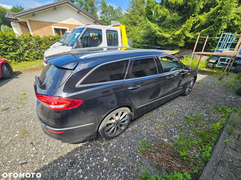 Ford Mondeo - 4