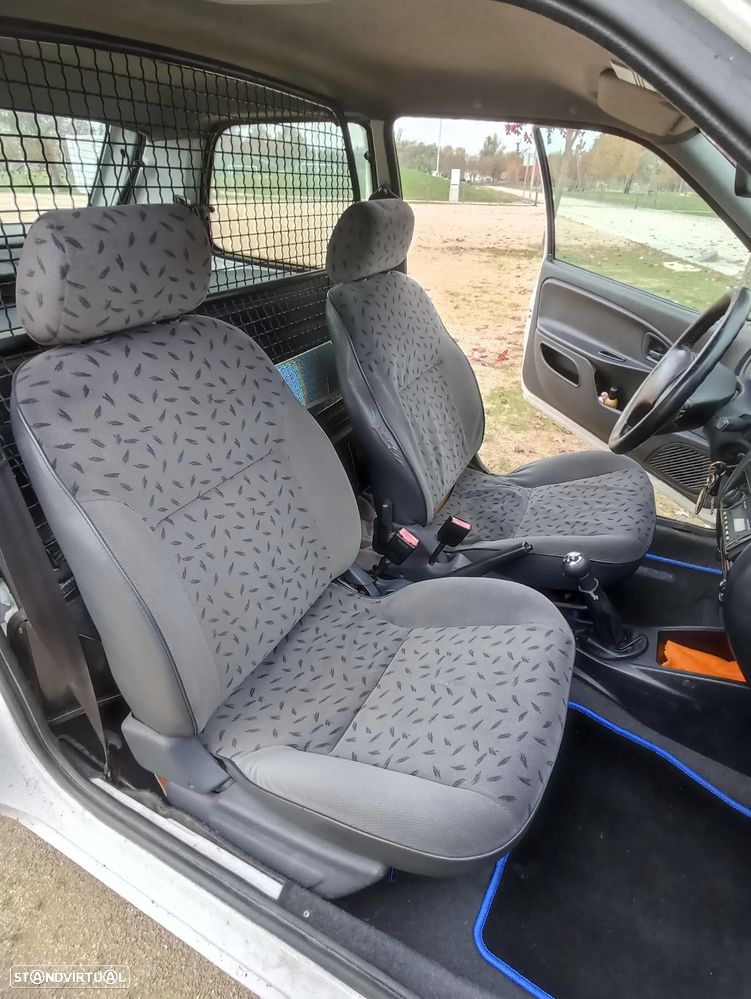 Citroën Saxo 1.5 D Tonic - 4