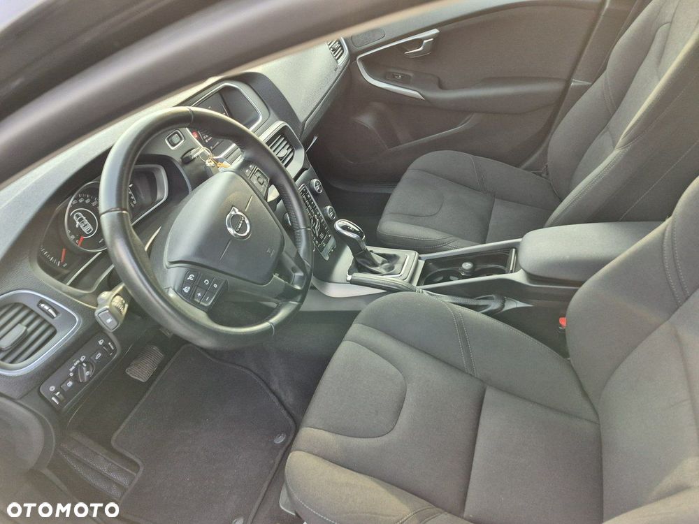 Volvo V40 - 12