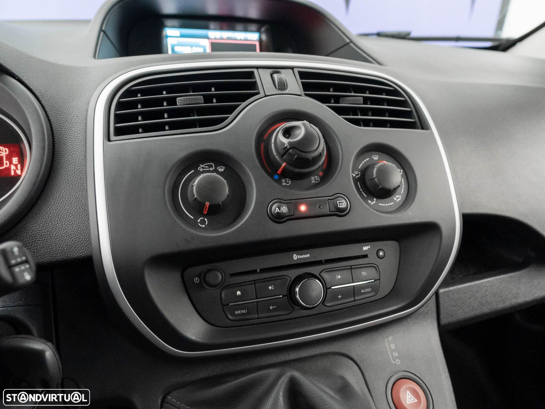 Renault Kangoo Z.E. 33 - 26