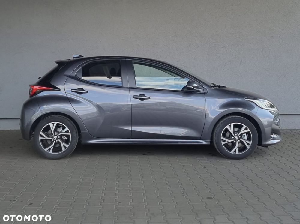 Toyota Yaris Hybrid 1.5 Style - 4
