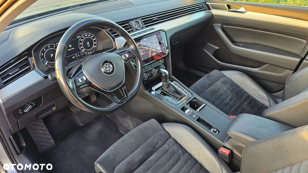 Volkswagen Passat Variant - 9